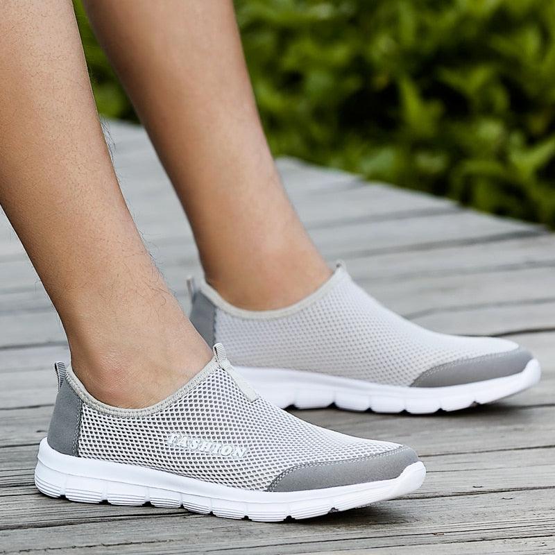 Summer Breathable Comfortable Mesh Running Mens Shoes Trainers Walking Outdoor Sport Men Sneakers Running Shoes Ultra Lightweight Breathable Walking Shoes Non Slip Athletic Fashion Sneakers Stevvex