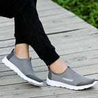 Summer Breathable Comfortable Mesh Running Mens Shoes Trainers Walking Outdoor Sport Men Sneakers Running Shoes Ultra Lightweight Breathable Walking Shoes Non Slip Athletic Fashion Sneakers Stevvex