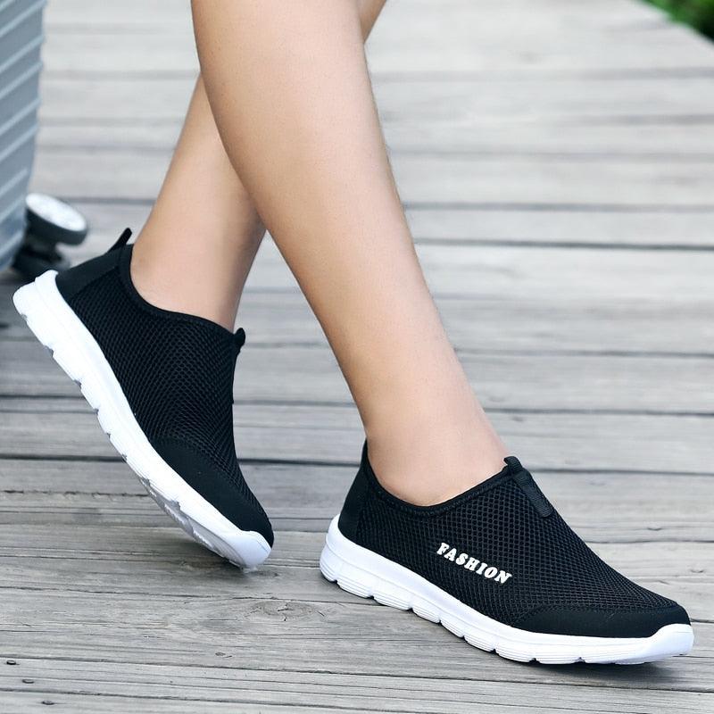 Summer Breathable Comfortable Mesh Running Mens Shoes Trainers Walking Outdoor Sport Men Sneakers Running Shoes Ultra Lightweight Breathable Walking Shoes Non Slip Athletic Fashion Sneakers Stevvex