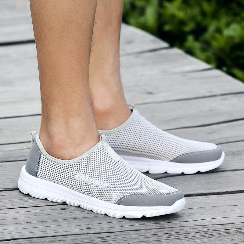 Summer Breathable Comfortable Mesh Running Mens Shoes Trainers Walking Outdoor Sport Men Sneakers Running Shoes Ultra Lightweight Breathable Walking Shoes Non Slip Athletic Fashion Sneakers Stevvex