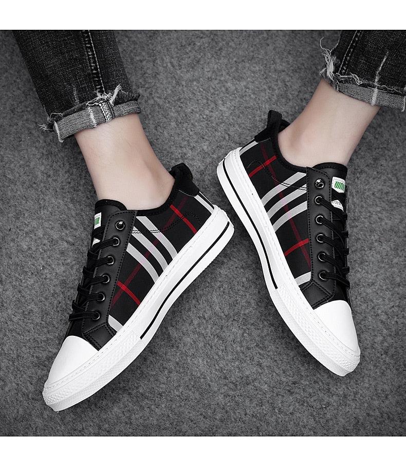 Summer Canvas Mens Breathable Vulcanize Sneakers Light Men Casual Walking Shoe Non-slip Fashionable Sports Shoes Mens Workout Lightweight White Flat Sneakers Stevvex