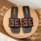Summer Design Women Slippers Fashion Flat Heels Sildes Shoes Women's Flat Sandals Strap Slide Sandals Open Toe Comfortable Soft Luxury Slide Sandals Simple Cotton Fabric Straps Open Toe Flat Sandal For Womens Stevvex