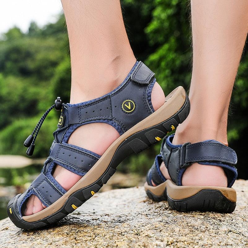 Summer Men's Breathable Sandals Beach Casual Shoes Thick Sole Closed Toe Aqua Shoes Hiking Fishing Summer Closed Toe Walking Sandal For Athletic Outdoor Lightweight Beach Breathable Waterproof Sandals Stevvex