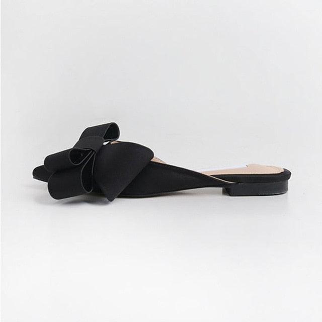 Summer Women's Shoes Silk Satin Trendy Slippers Flat Heel Women's Shoes Silk Satin Pointed Bow Tie Flat Heel Outdoor Sandals Slides Party Sandals Casual Shoes Summer Low Heeled Stevvex
