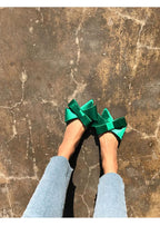 Summer Women's Shoes Silk Satin Trendy Slippers Flat Heel Women's Shoes Silk Satin Pointed Bow Tie Flat Heel Outdoor Sandals Slides Party Sandals Casual Shoes Summer Low Heeled Stevvex
