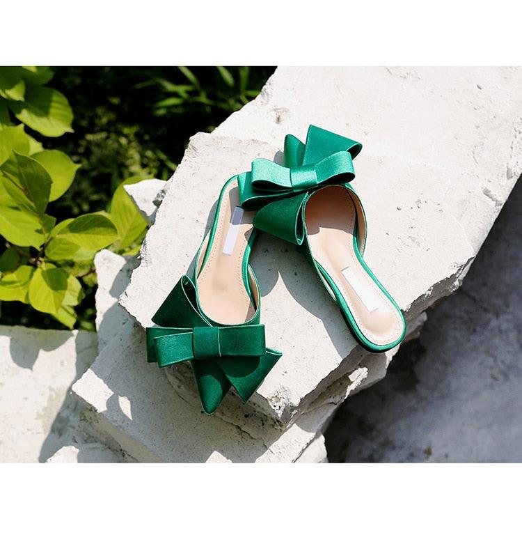 Summer Women's Shoes Silk Satin Trendy Slippers Flat Heel Women's Shoes Silk Satin Pointed Bow Tie Flat Heel Outdoor Sandals Slides Party Sandals Casual Shoes Summer Low Heeled Stevvex