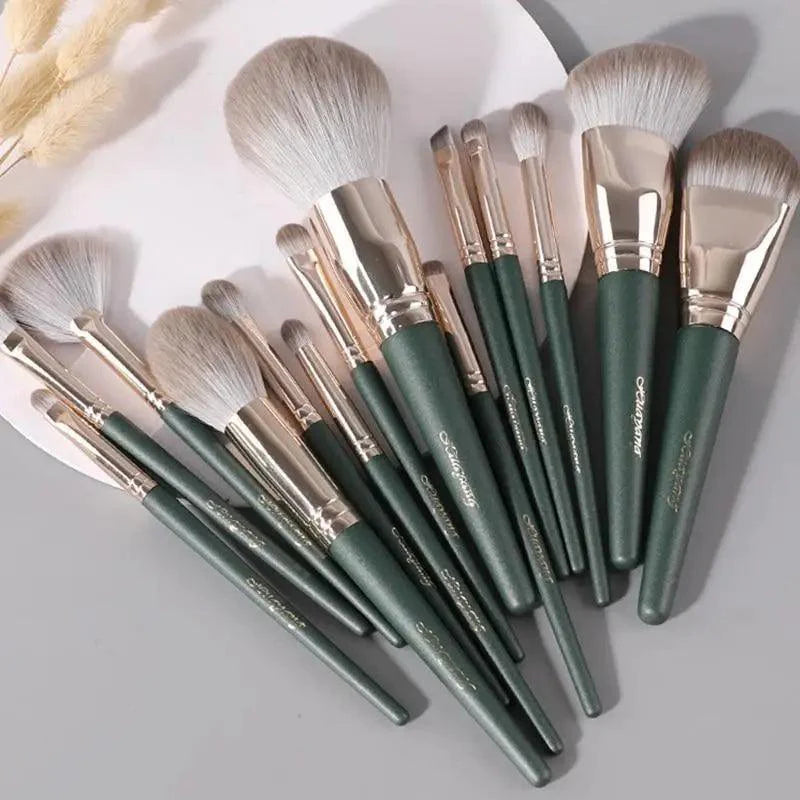 Super Quality 14Pcs Makeup Brushes Set Cosmetic Foundation Powder Blush Eye Shadow Lip Blend Wooden Make Up Brush Tool Kit Stevvex