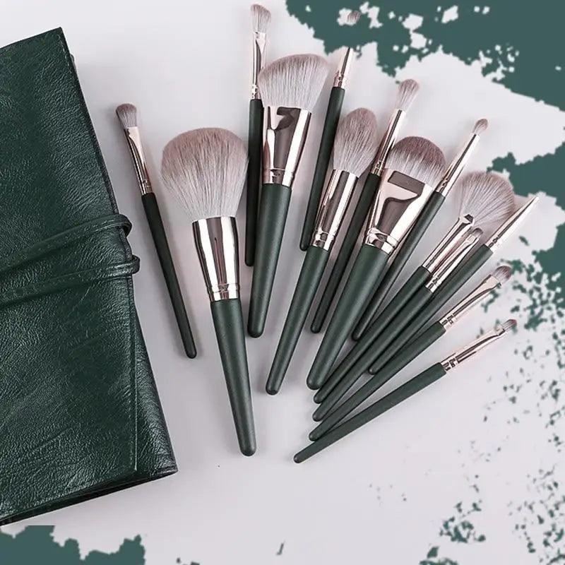 Super Quality 14Pcs Makeup Brushes Set Cosmetic Foundation Powder Blush Eye Shadow Lip Blend Wooden Make Up Brush Tool Kit Stevvex