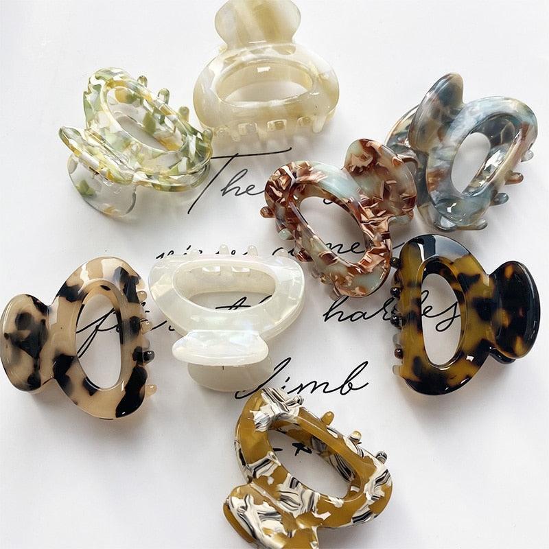 Sweet Mini Acetate Hair Clip for Women Girls Hair Claw Chic Barrettes Crab Hairpins Styling Claw Clips Fashion Hair Gorgeous Hair Accessories For Women Stevvex