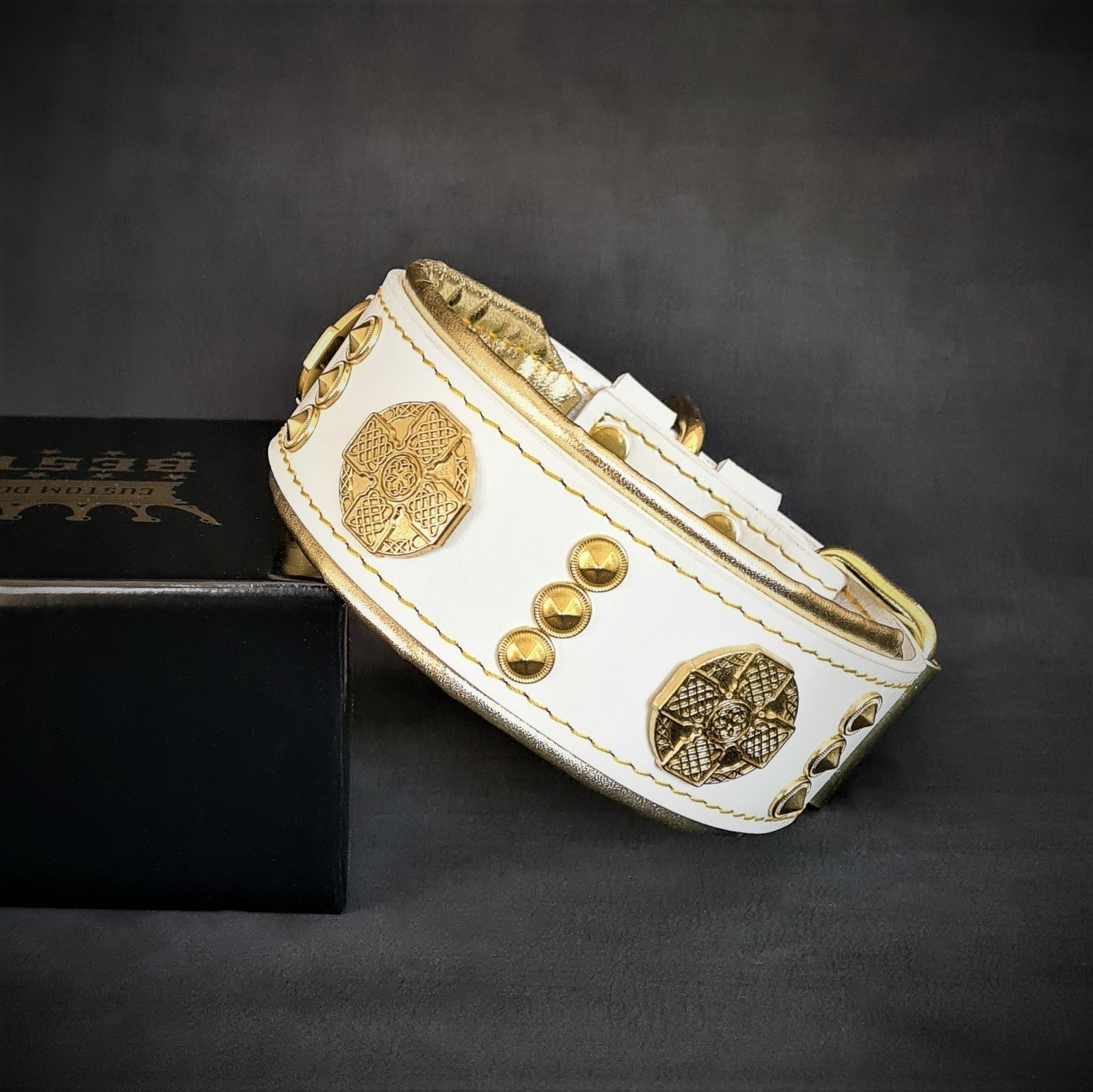 The "Maximus" collar 2 inch wide white & gold - SJB-DIAMOND ELITES
