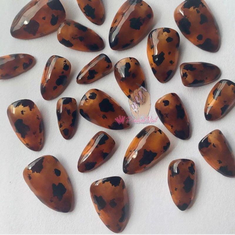 Tortoiseshell Amber Nails Tortoise Shell Nail Art Foil Transfer Decals Wraps Tips Nail Manicure Decorations Leopard Nail Foil Transfer Stickers Leopard Snake Laser Gold Design Nail Foil Decals Art Sticker for Women Manicure Tips Stevvex