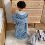 Trendy Rabbit Cartoon Bathrobes For Girls Boys Unisex Soft Hooded And Comfortable Kids Vintage Design Bathrobes Stevvex