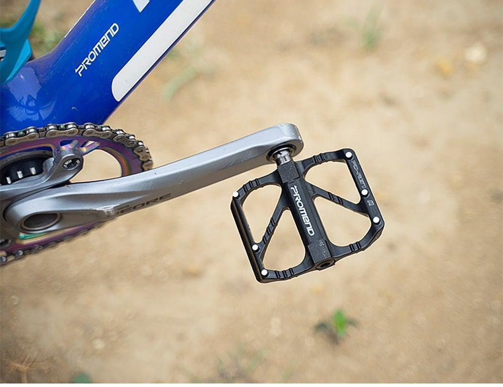 Ultralight 3 Bearings Pedal Bicycle Bike Pedal Anti-slip Footboard Bearing Quick Release Aluminum Alloy Bike Accessories Mountain Bike Pedals Non-Slip Lightweight Pedals Aluminum Alloy Sealed Bearing For Road Mountain Stevvex