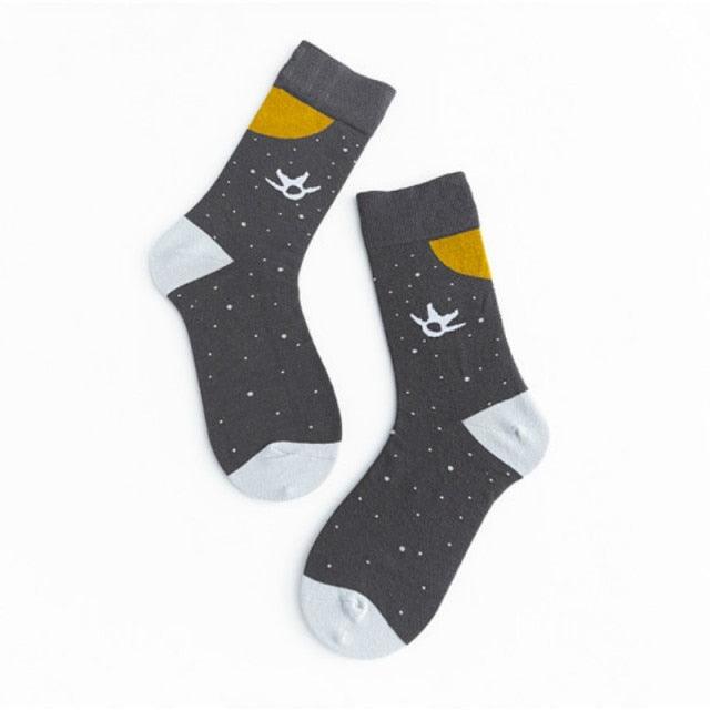 Unisex Painting Style Crew Socks Women Streetwear Skateboard Sport Cycling Designer Socks For Men And Women