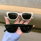 Vintage Narrow Cat Eye Sunglasses Cat's Eye Style Sunglasses For Women New Retro Style & Fashionable & Designer Shades Of Glasses Elegant Sunglasses Stevvex