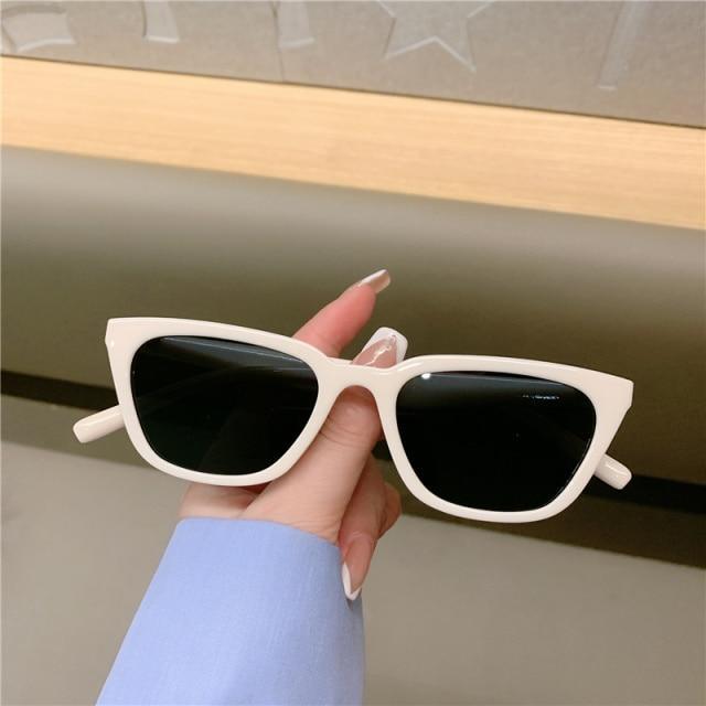 Vintage Narrow Cat Eye Sunglasses Cat's Eye Style Sunglasses For Women New Retro Style & Fashionable & Designer Shades Of Glasses Elegant Sunglasses Stevvex
