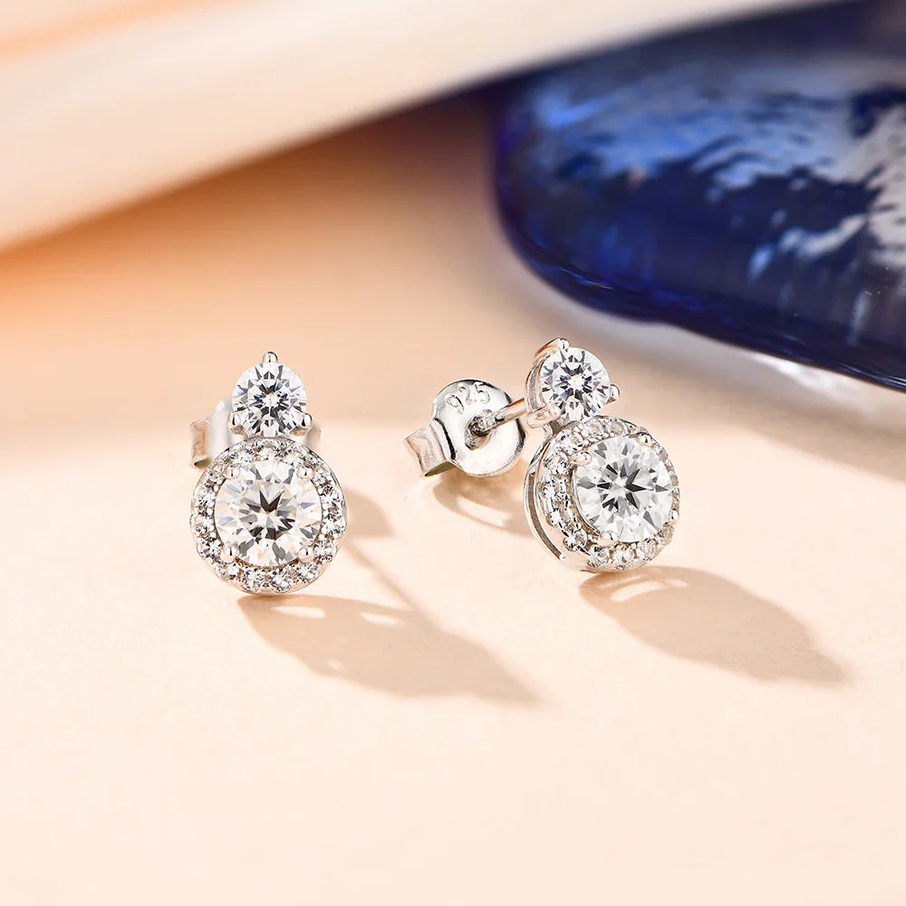 VVS1 D Color Round Moissanite Stud Earrings 925 Sterling Silver Bowknot Back BandsCo Straps
