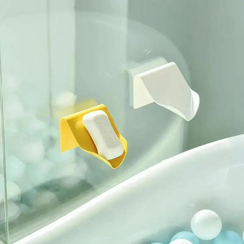 Wall-suction Drain Soap Dish Decorative Drainage Soap Holder Soap Holder Storage Container Home Bathroom Kitchen Accessories Self Adhesive Soap Drain Rack Soap Holder with Hook Wall Mount Soap Dish with Hook Sponge Soap Draining Tray Plate Stevvex