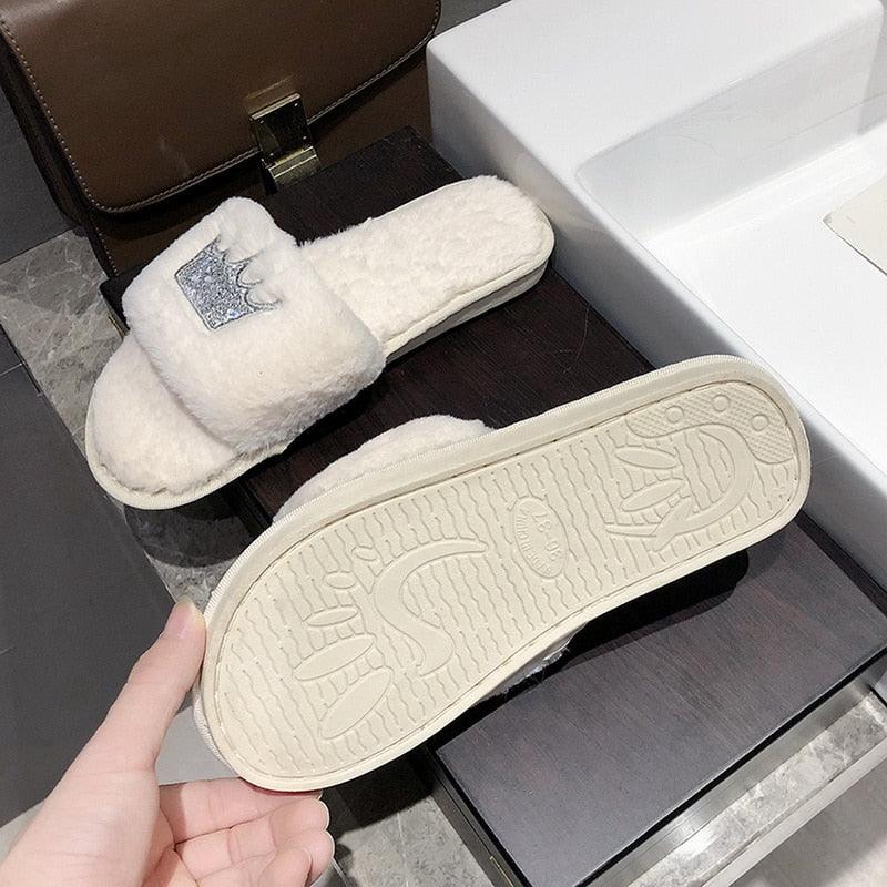 Warm Fluffy Slippers Women Faux Fur Slipper Indoor Floor Slides Flat Soft Furry House Shoes Heart Shape Flip Flops Faux Fur Memory Foam Cozy Flat Spa Slide Slippers Comfy Open Toe Design Stevvex