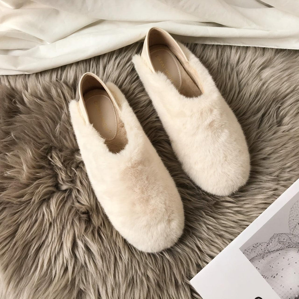 Warm Fur Loafers Women Winter Shoes Indoor Furry Flats Round Toe Fluffy House Warm Wool Slippers Memory Foam Anti-Skid Sole House Shoes Indoor Outdoor Slippers Stevvex