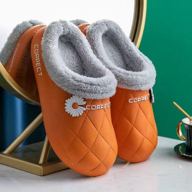 Waterproof Slippers Winter Women House Slippers Leather Warm Fur Slippers Unisex Home Slippers Indoor Floor Shoes Plush Fleece Lined House Shoes Anti-Skid Women Slippers Stevvex