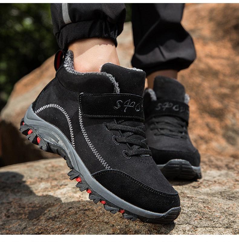 Waterproof Winter Mens Boots With Fur Warm Snow Mens Womens Boots Winter Work Casual Shoes High Top Winter Snow Boots Warm Fur Lined Winter Water-Resistan Ankle Booties Stevvex