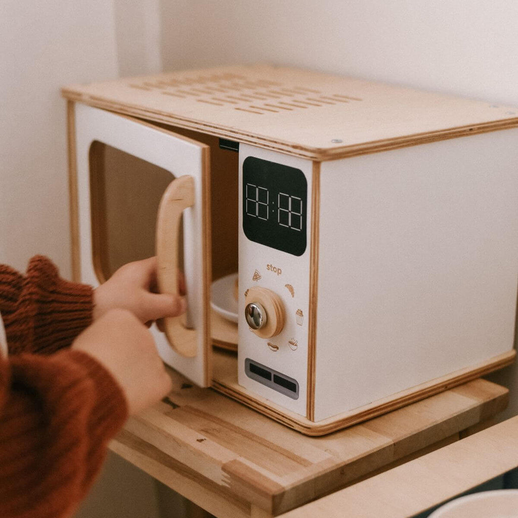 Wooden Microwave Toy - SJB-DIAMOND ELITES