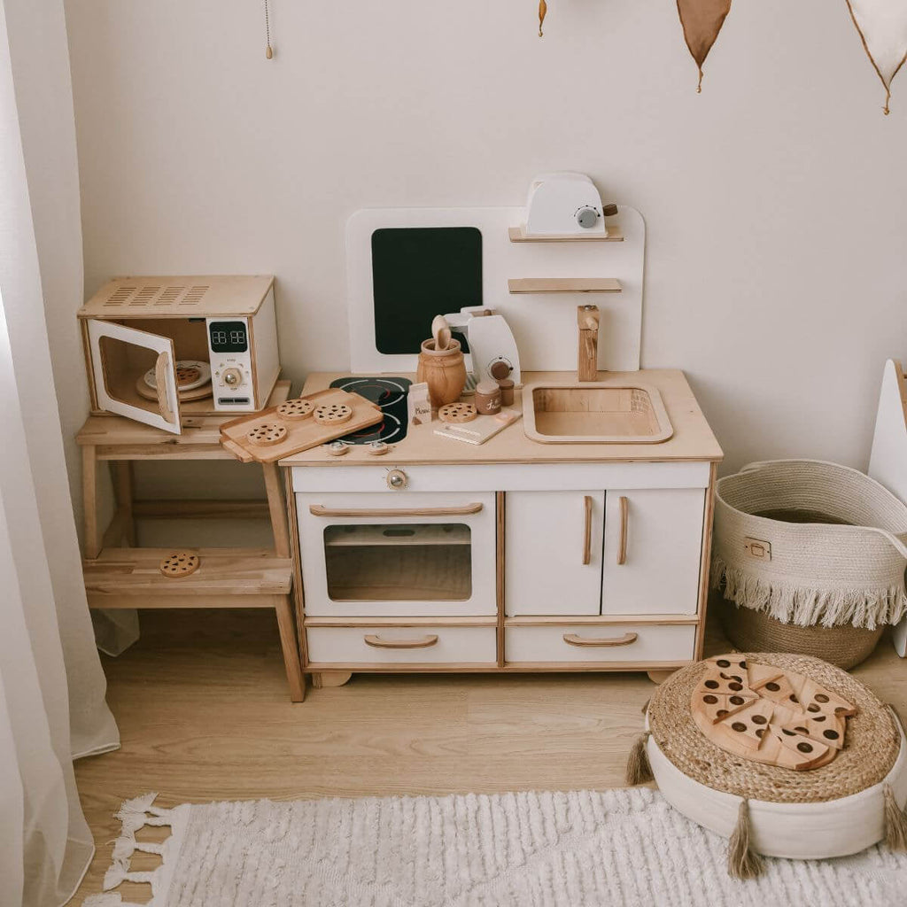 Wooden Microwave Toy - SJB-DIAMOND ELITES