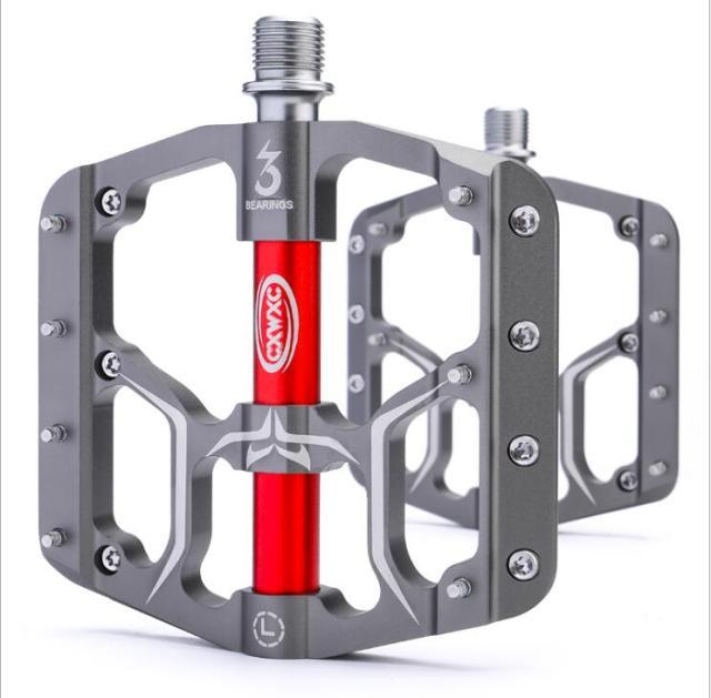 Wide Flat Mountain Road Cycling Bicycle Bike Pedal 3 Sealed Bearings 9/16 in Aluminum With Removable Antiskid Cleats Mountain Bike Pedal Platform Flat Bicycle Pedals Aluminum Alloy Non-Slip Metal Bike Pedals With 3 Bearings For Road Stevvex