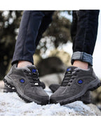 Winter Couple Outdoor Hiking Shoes Winter Warm Men's Shoe Lightweight Non-Slip Sneakers Low Top Walking Shoes For Outdoor Trailing Walking Climbing Running Shoes For Cold Weather Stevvex
