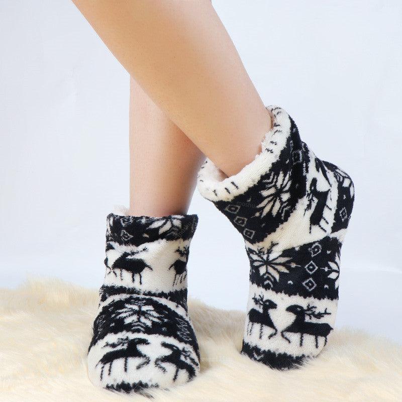 Winter Fur Slippers Women Warm House Slippers Plush Flip Flops Christmas Cotton Indoor Home Shoes Comfort Warm Fluffy Faux Fur Slipper Boots Soft Memory Foam Ankle Booties Stevvex