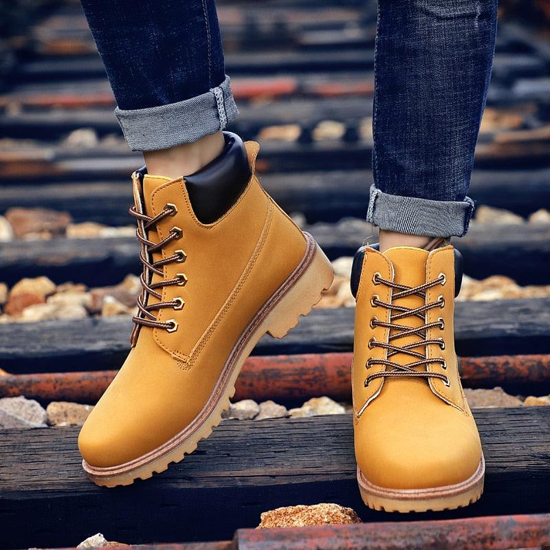 Winter Luxury Shoes Mens Flat Heel Boots Fashion Warm Ankle Boots Outdoor Warm Non Slip Fur Lined Ankle Boots Leather Winter Walking Shoes For Mens Stevvex