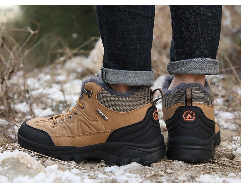 Winter Men's Boots Warm Snow Boots High Quality Leather Waterproof Outdoor Men Hiking Boots Waterproof Non-Slip Trail Fur Lined Ankle Boots Leather Winter Shoes Stevvex