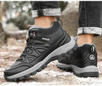 Winter Men's Boots Warm Snow Boots High Quality Leather Waterproof Outdoor Men Hiking Boots Waterproof Non-Slip Trail Fur Lined Ankle Boots Leather Winter Shoes Stevvex