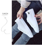 Woman Fashion New PU Leather Shoes Breathable Cute Heart Flats Casual White Sneakers Platform Tenis Comfortable Shoes Leather Womens Sneakers Stevvex