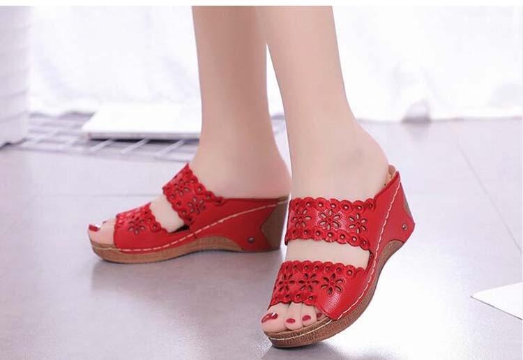 Woman Sandals For Beach Slip On Fashion Sandals Women Thick Bottom Footwear Flat Sandals Soft Leather Vintage Summer Casual Non-Slip Beach Platform Shoes Sandals Stevvex