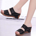 Woman Sandals For Beach Slip On Fashion Sandals Women Thick Bottom Footwear Flat Sandals Soft Leather Vintage Summer Casual Non-Slip Beach Platform Shoes Sandals Stevvex