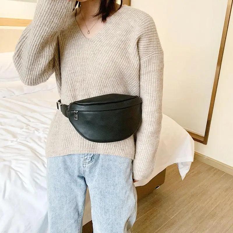 Women Black PU Leather Chest Luxurious Bags Fashionable Crossbody Waist Purse Unisex Fanny Bag Modern Traveling Bag Stevvex