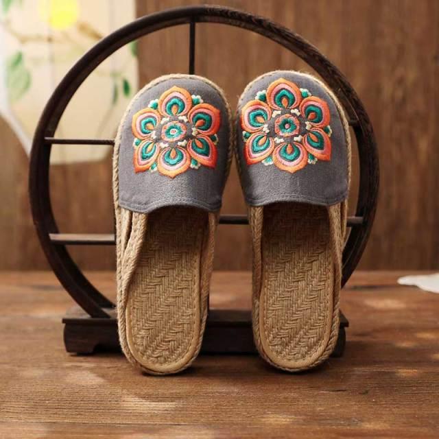 Women Casual Linen Handmade Mules Flat Slippers Retro Vegan Summer Canvas Comfortable Espadrille New Women Shoes Slides Flat Summer Style Handmade Retro Slippers Stevvex