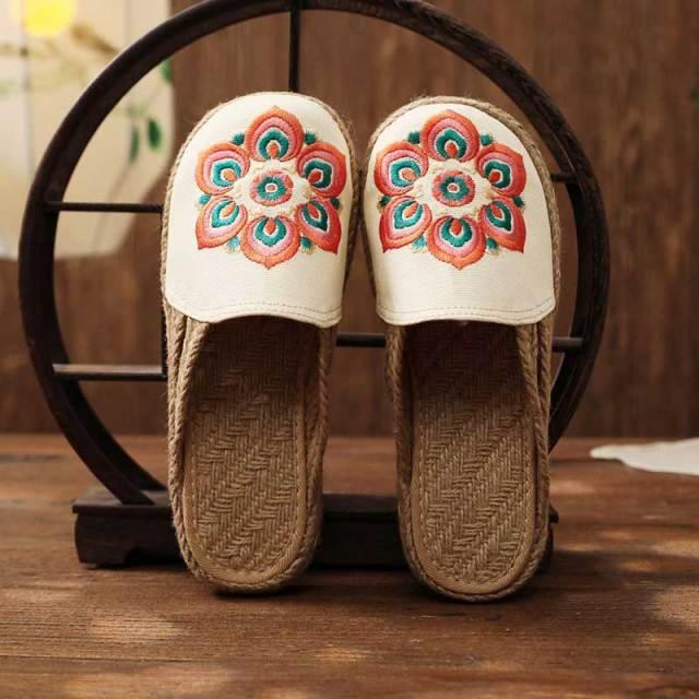 Women Casual Linen Handmade Mules Flat Slippers Retro Vegan Summer Canvas Comfortable Espadrille New Women Shoes Slides Flat Summer Style Handmade Retro Slippers Stevvex