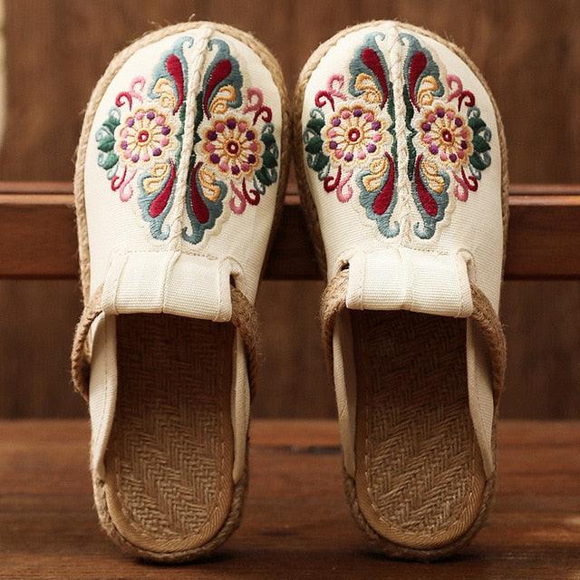 Women Casual Linen Handmade Mules Flat Slippers Retro Vegan Summer Canvas Comfortable Espadrille New Women Shoes Slides Flat Summer Style Handmade Retro Slippers Stevvex