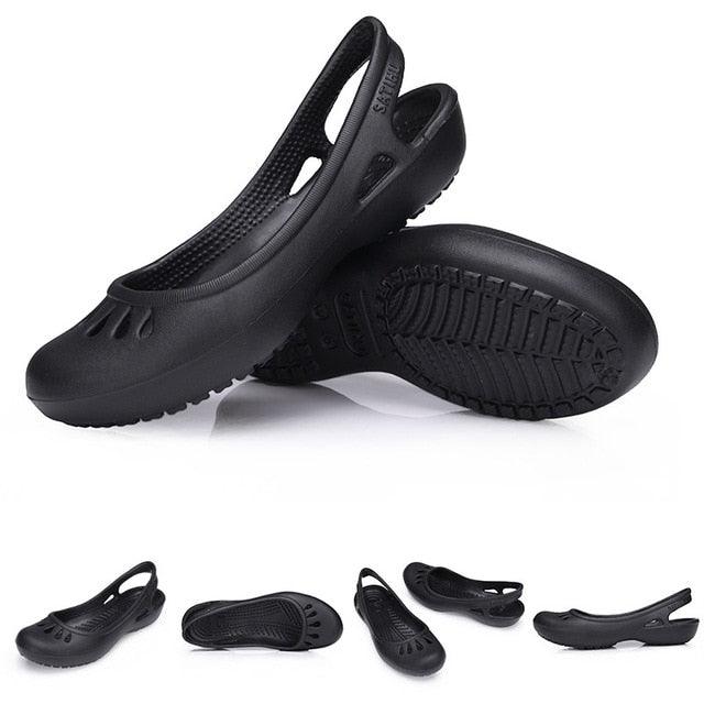 Women Clogs Modern Sandals Home Non-slip Summer Shoes Flat Slippers Plastic Waterproof Garden Shoes Classic Clog Casual Slip On Water Shoe Sandal Indoor Outdoor Slipper Stevvex