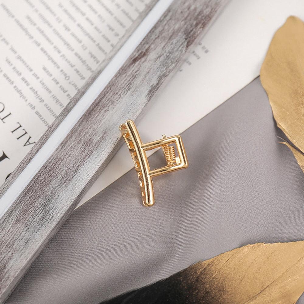 Women Fashion Hair Claw Korean Minimalist Style Geometric Metal Catch Clip Chic Barrettes Headwear High Quality Gorgeous Hair Accessories For Women Stevvex