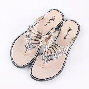 Women Fashion Silver High Quality Anti Skid Beach Sandals Lady Casual Golden Crystal Summer Home Sandals Women's T-Strap Thong Crystal Rhinestone Glitter Stretch Flat Sandal Stevvex