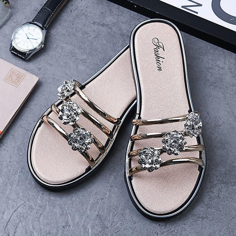 Women Fashion Silver High Quality Anti Skid Beach Sandals Lady Casual Golden Crystal Summer Home Sandals Women's T-Strap Thong Crystal Rhinestone Glitter Stretch Flat Sandal Stevvex