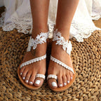 Women Flat Shoes Summer Bohemian Sandal Lace Straps Floral Style Sandal White Beach Shoes Clip Toe Casual Lace Floral Beach Flip Flop Comfy Shoes Summer Elegant Toe Ring Sandals Stevvex