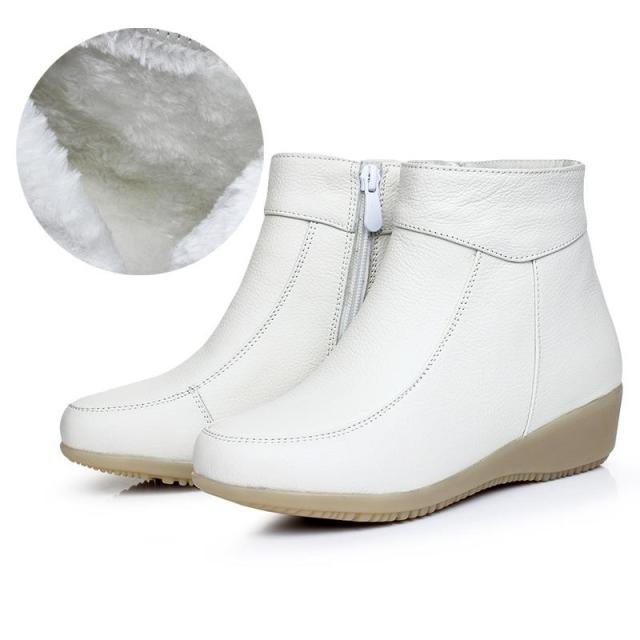 Women Genuine Leather Ankle Boots Warm Fur Waterproof Slip On Super Comfortable Booties Autumn Winter Shoes Keep Warm Anti-Slip Soft Sole Warm Fur Lined Winter Ankle Booties Stevvex