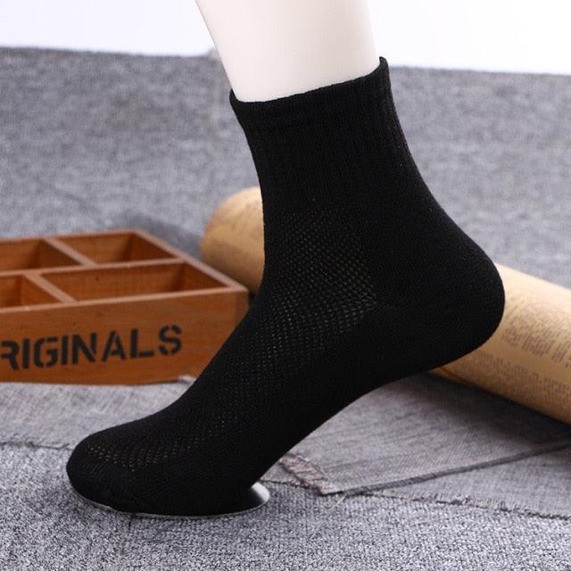 Women Korea Funny Socks Long Socks Black Cool Socks Harajuku GD Hip Hop Cotton Skateboard Socks Men New Trend Daisy Socks Men Stevvex
