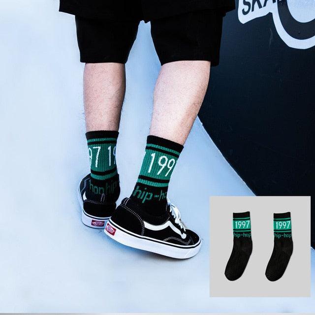 Women Korea Funny Socks Long Socks Black Cool Socks Harajuku GD Hip Hop Cotton Skateboard Socks Men New Trend Daisy Socks Men Stevvex
