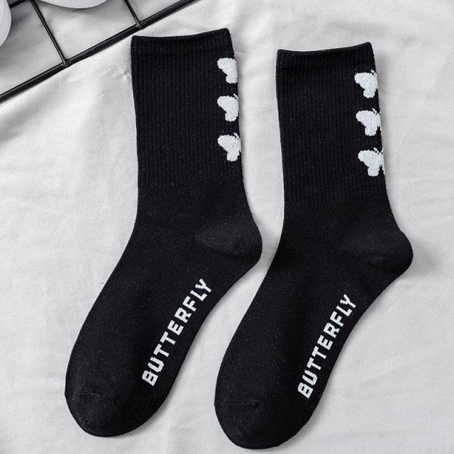 Women Korea Funny Socks Long Socks Black Cool Socks Harajuku GD Hip Hop Cotton Skateboard Socks Men New Trend Daisy Socks Men Stevvex